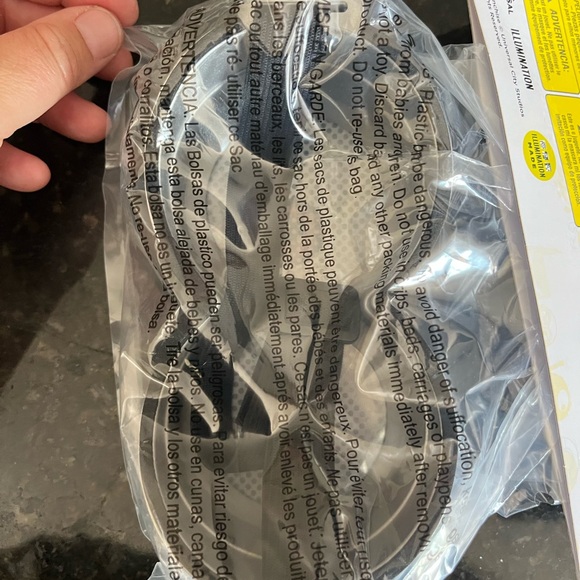 1 left! Brand New Minions Goggles - Out of Stock in stores! - Picture 3 of 5